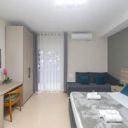 Apartament Perla Marina *